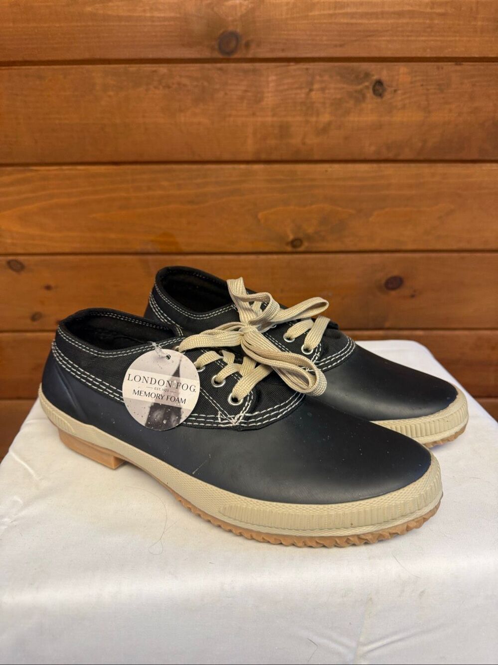 London Fog Womans Tideway Memory Foam  waterproof duck shoes Sz 11 NWT
